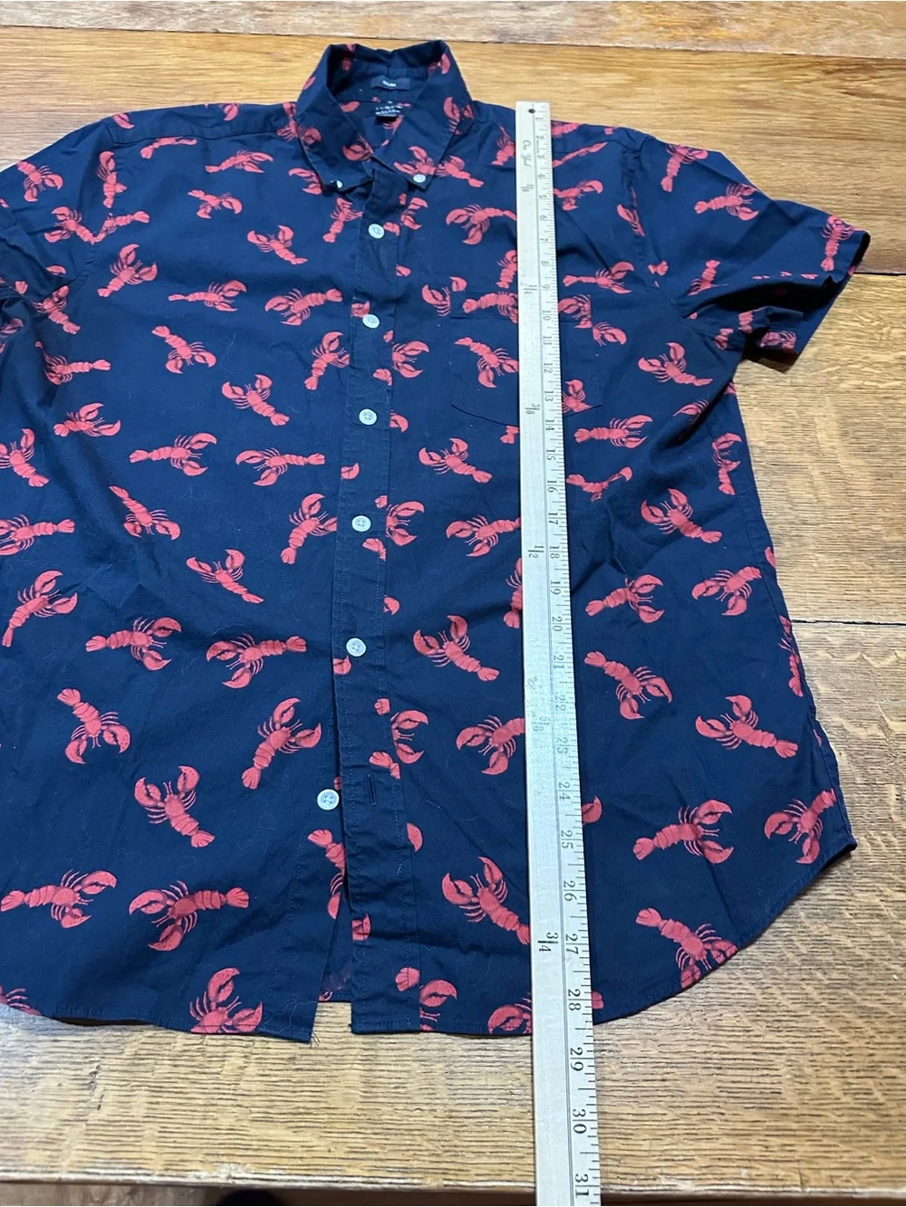 J. Crew Navy Short-Sleeve Button-Up with Red Lobster Print sz large coastal